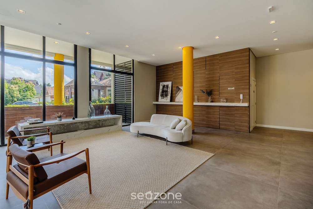 Modern and Complete Stays in Gramados Tourist Center - Cbgs