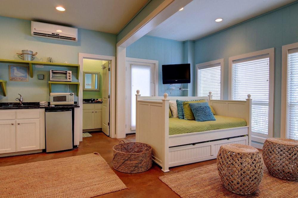 Ocean Breeze 52VW