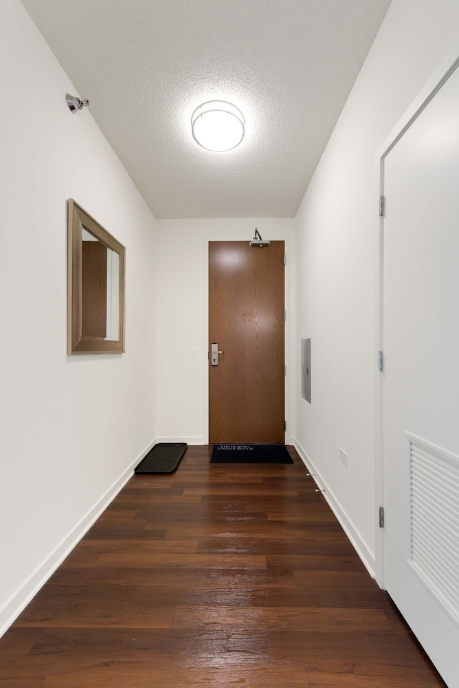 Fulton Group Stay 2 Apartments Skyline Views