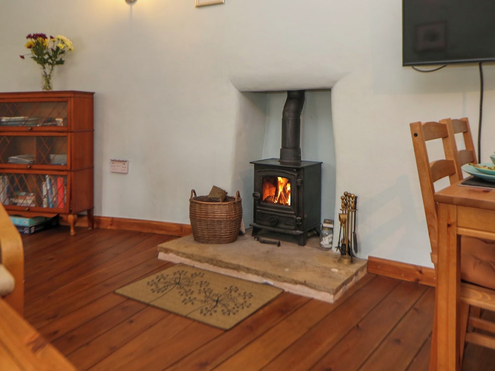 Lyndale Cottage