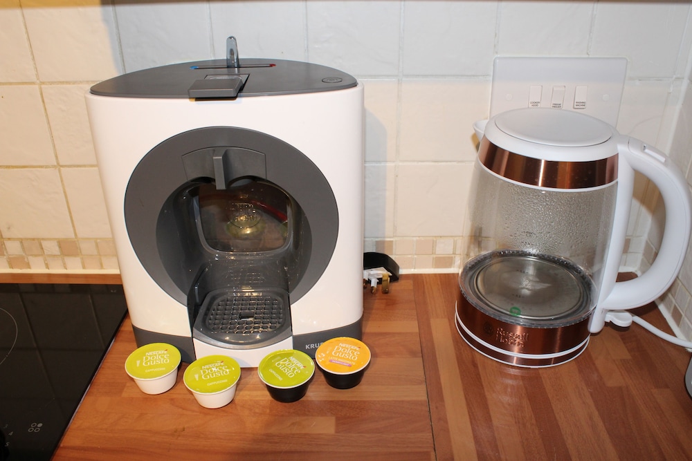 Empire 2 Bedroom Serviced Apartment