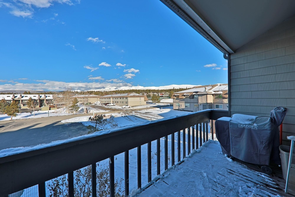 The Pines At Meadow Ridge A12 3 Bedroom Condo by RedAwning