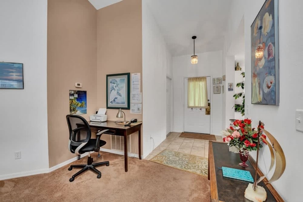 Minutes From Disney Themed 2 Bd Villa With Private Pool