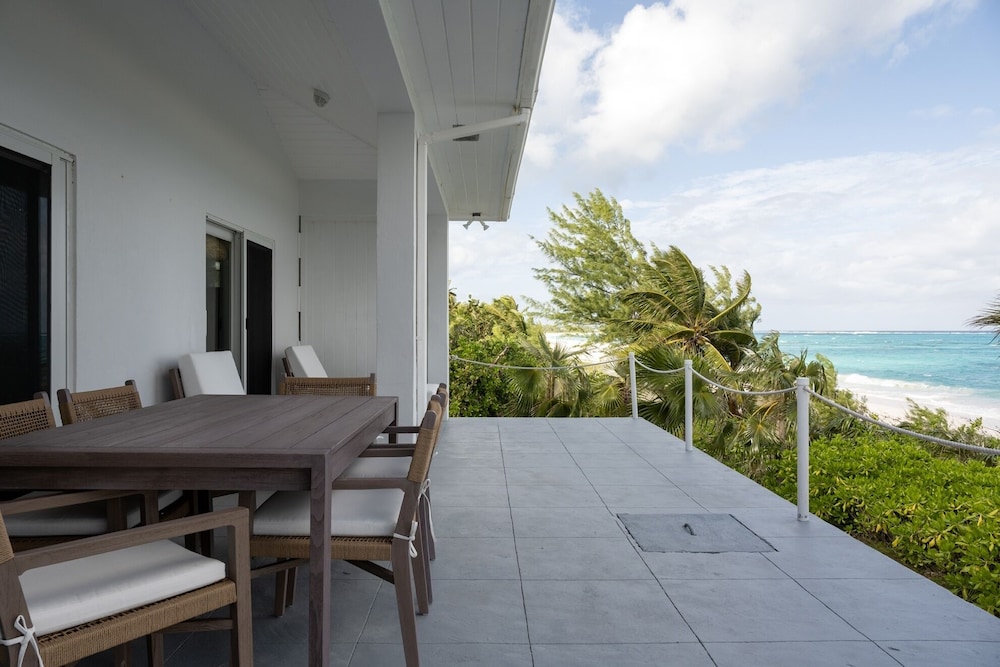 C Breeze 4 Bedroom Home