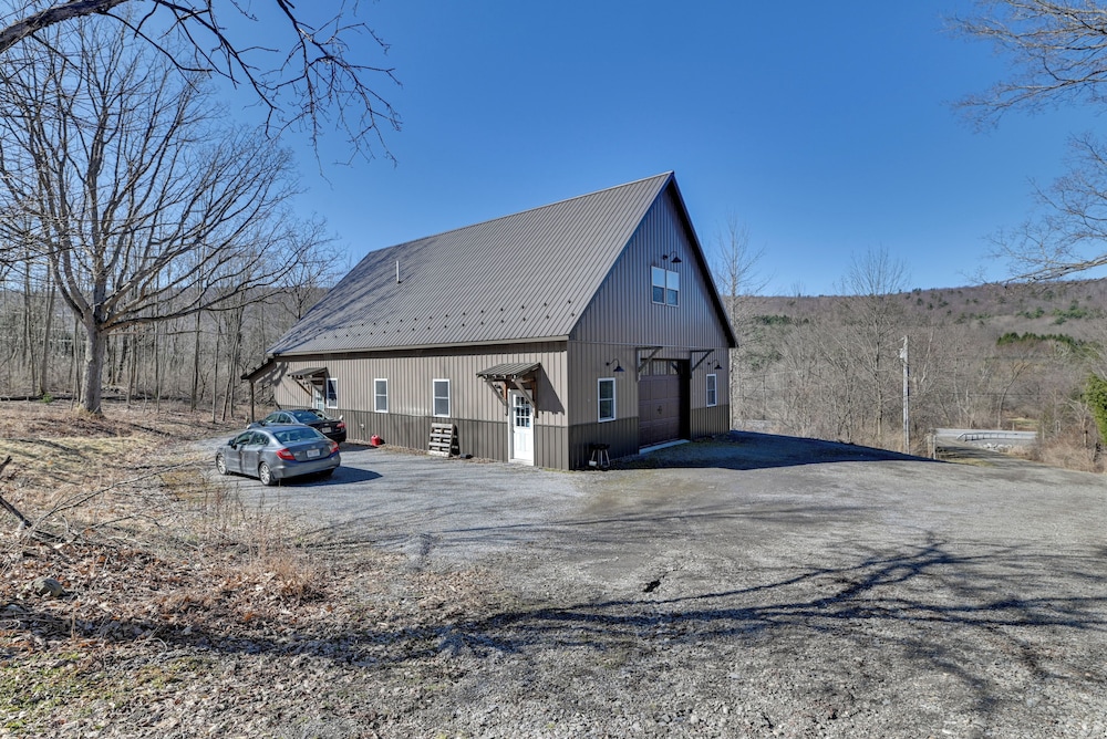The Toasted Marshmallow Ski & Lake Game Barn
