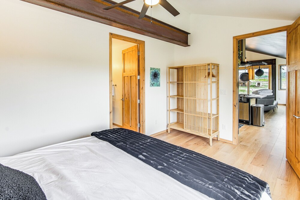 Stunning 14er Views! Private 6-acre Salida Retreat