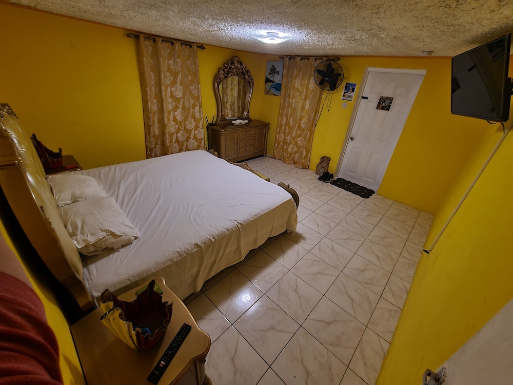 Xpress Vacations Lifestyle view 5