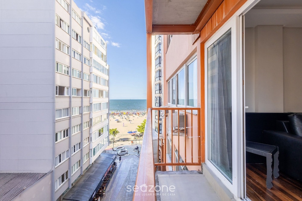 Apartments 50m From the Main Beach in BC - MRD