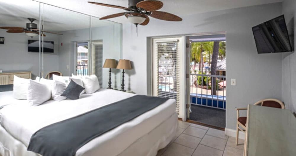 Paradise Lakes Resort, Clothing Optional Resort - Adult Only