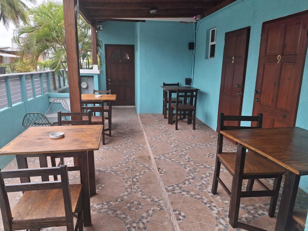 BL Villas Dover Beach