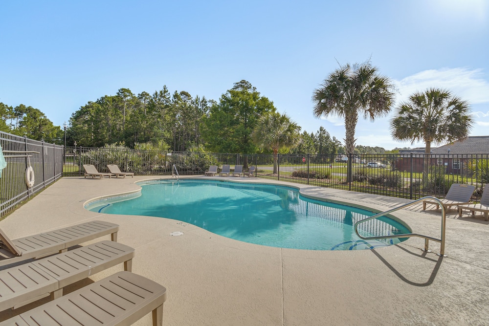 5 Mi to Gulf Beaches: Coastal Alabama Home