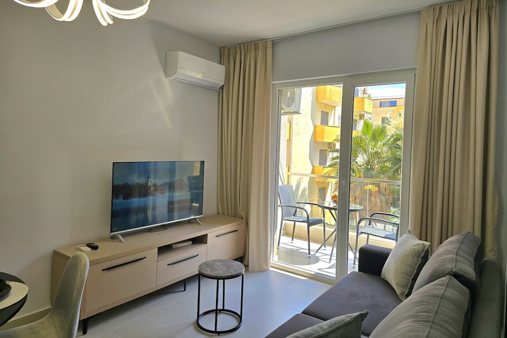 Happy Stay Apartment By The Sea 092