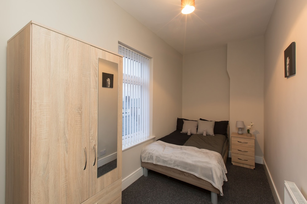 Stoke-on-trent Vacations - Townhouse  Rose Street Stoke - Property Image 15