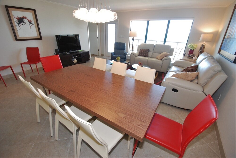 Summit Condo Unit #704 3 Bedroom Condo by RedAwning