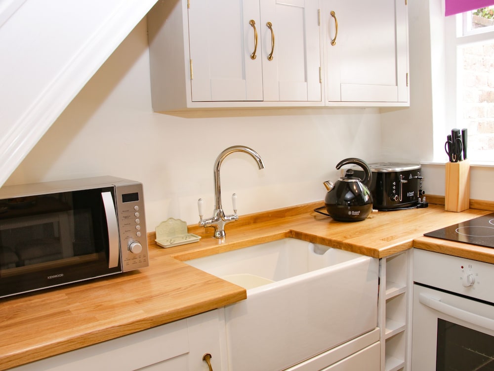 Wattle Cottage