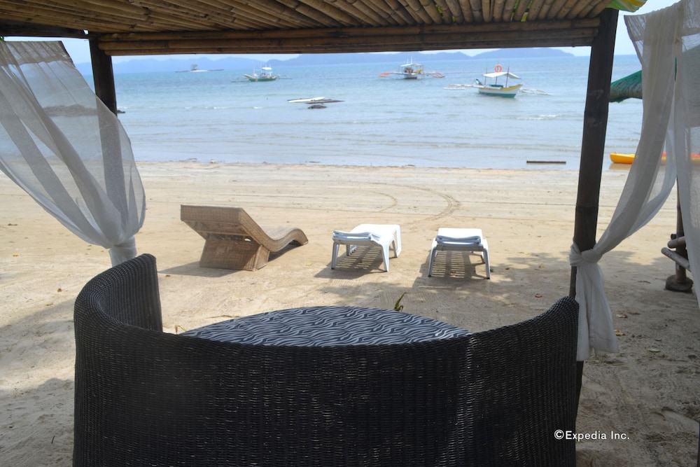Floresita's Beach Resort
