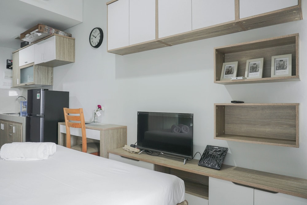 Nice and Cozy Studio Apartment at Springwood Residence