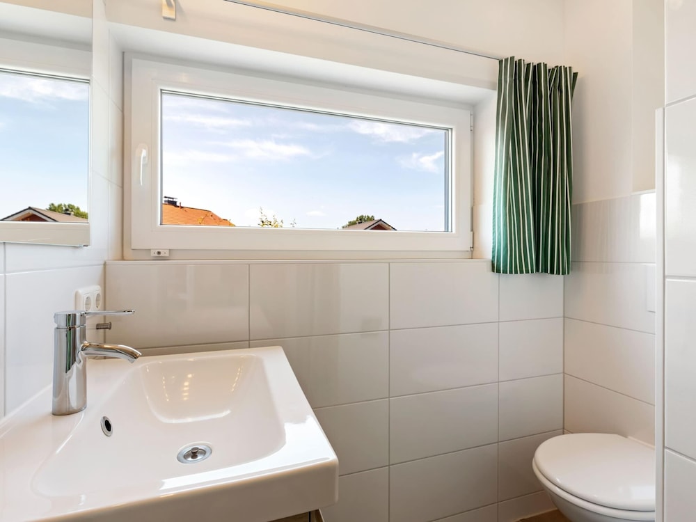 Charming Holiday Home in Zierow Near Seabeach