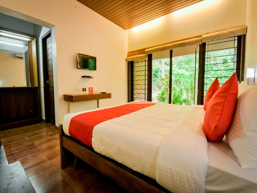 OYO 13315 Kottaram Beachway Resort