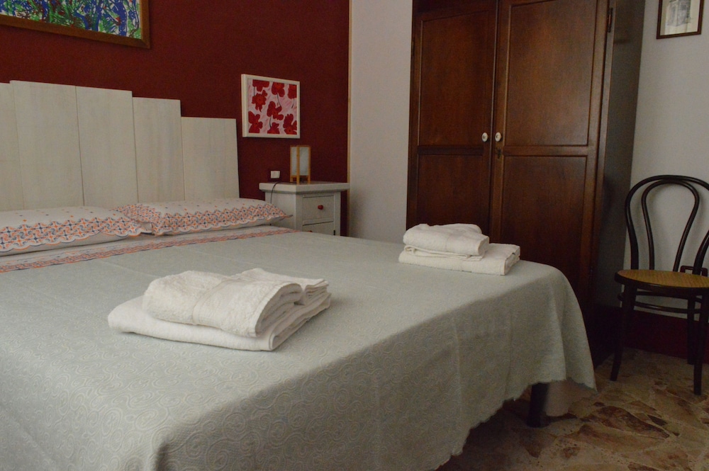 Alma Mater B&B