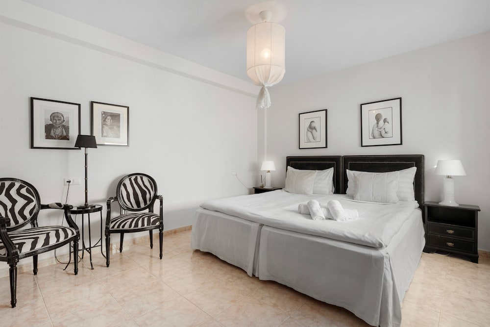 Marvelous Waterfront apt in Fuengirola - Ref 73