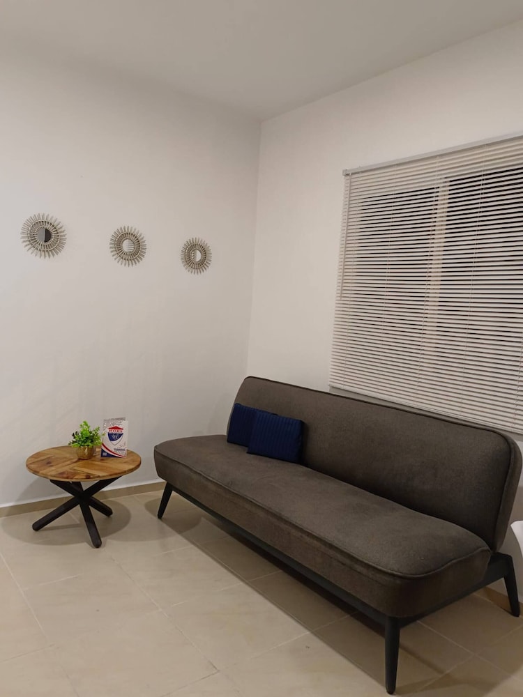 Charming Apartment Hoestel Reiden!
