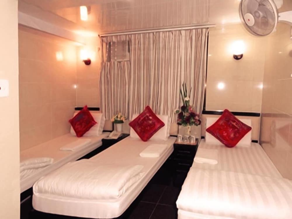 Days Hotel HK - Hostel