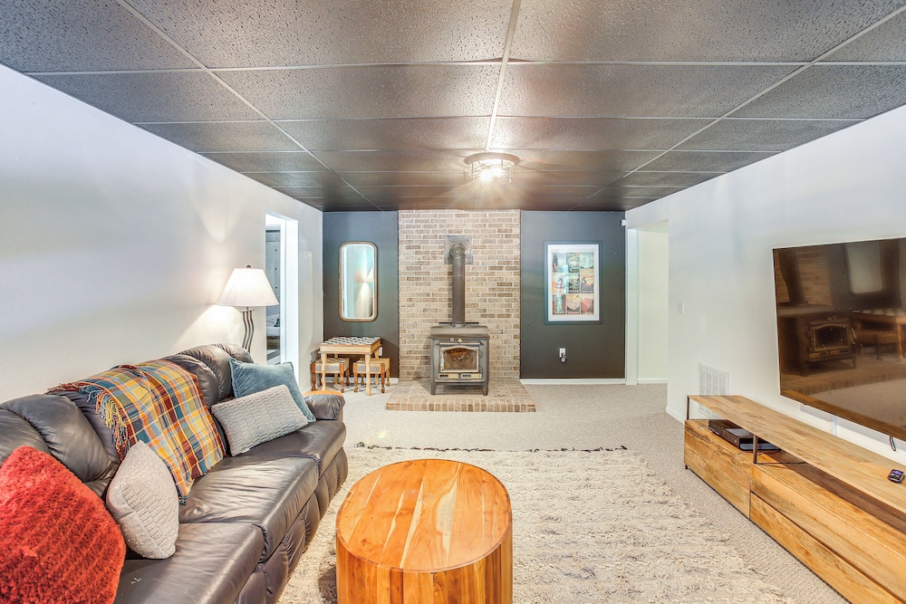 Lakefront Home w/ Deck, Near Mammoth Cave Park! view 5