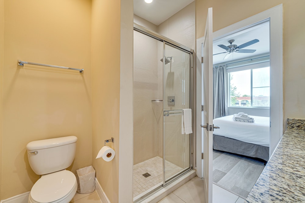 < 2 Mi to WDW Attractions: Luxe Family Getaway!