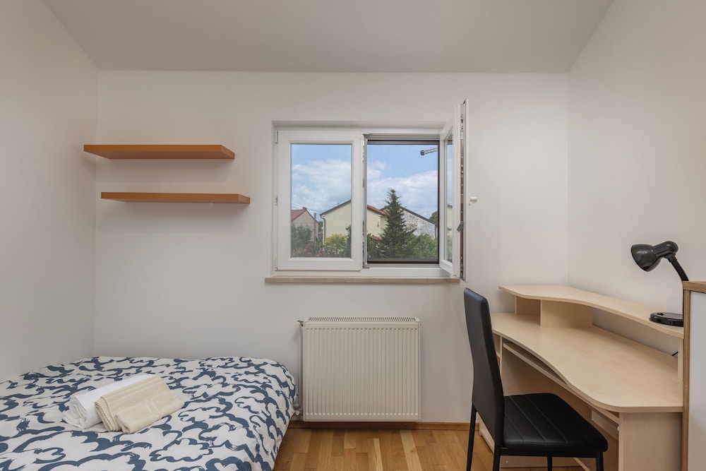 Quiet Garden Apartment Kostrena
