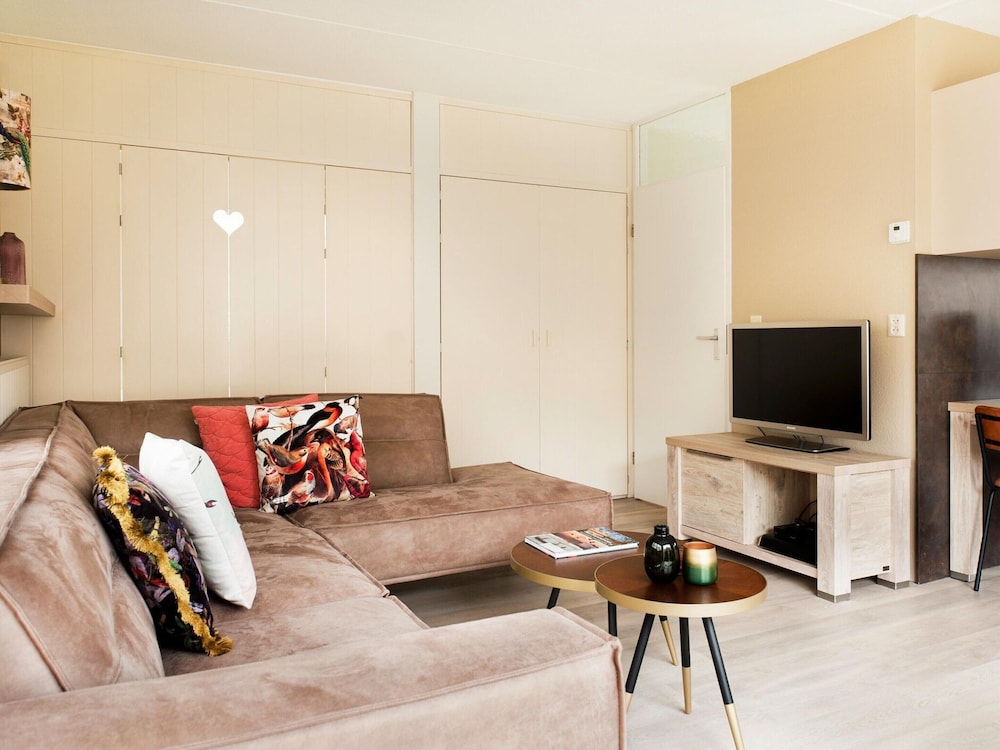 Nice Home in Earnewald With Whirlpool and Sauna