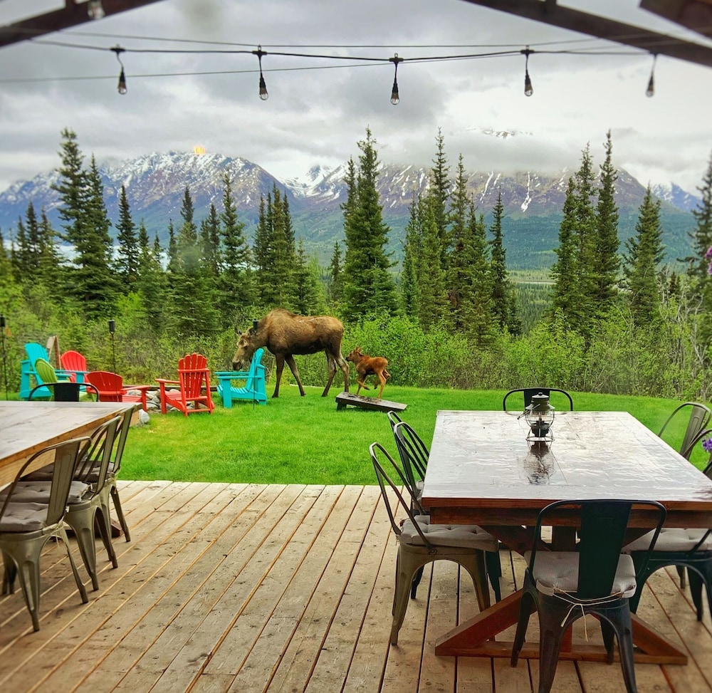Alpenglow Luxury Camping