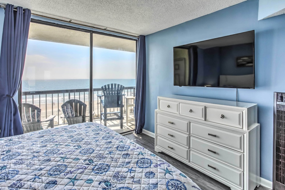 Oceanfront Luxury Condo in North Myrtle Beach view 2