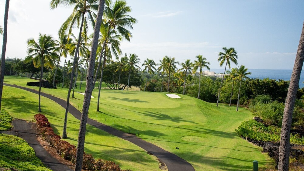 Upgraded 2BD Plus Loft - Amazing Golf & Ocean Views - In-unit AC - Vrkcv