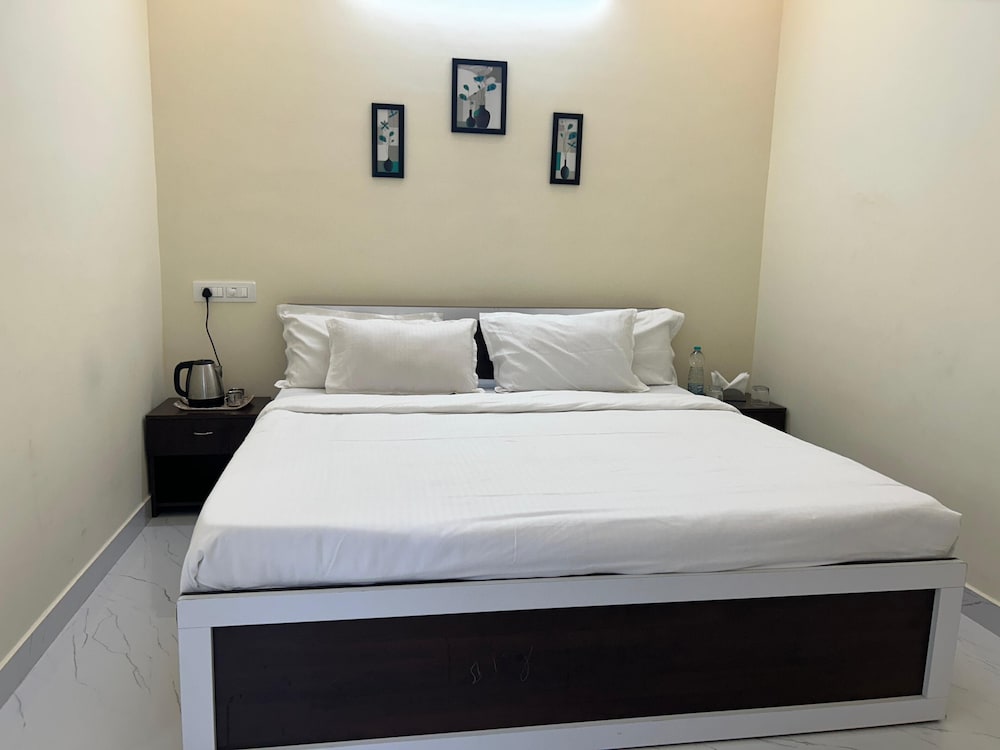 Sriram Guest House