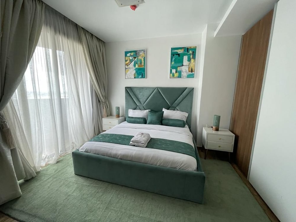 2beroom Apartments in Eko Atlantic City
