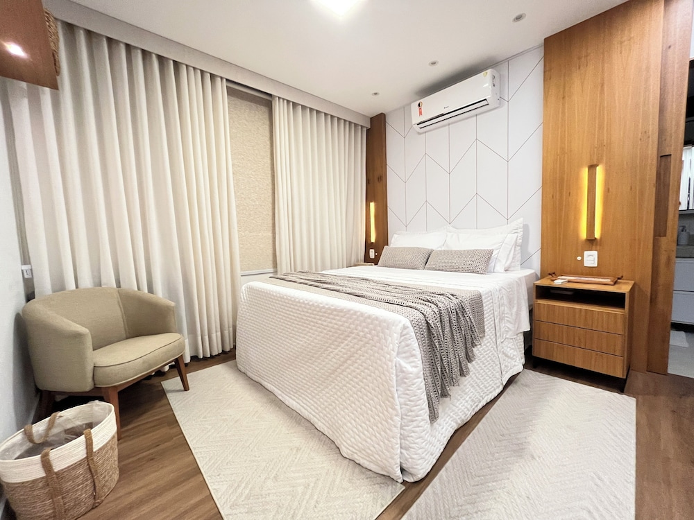 CM 304 - luxo conforto em frente ao mar