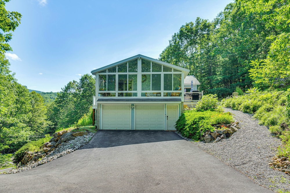 3 Mi to Gunstock Mountain Resort: Gilford Getaway