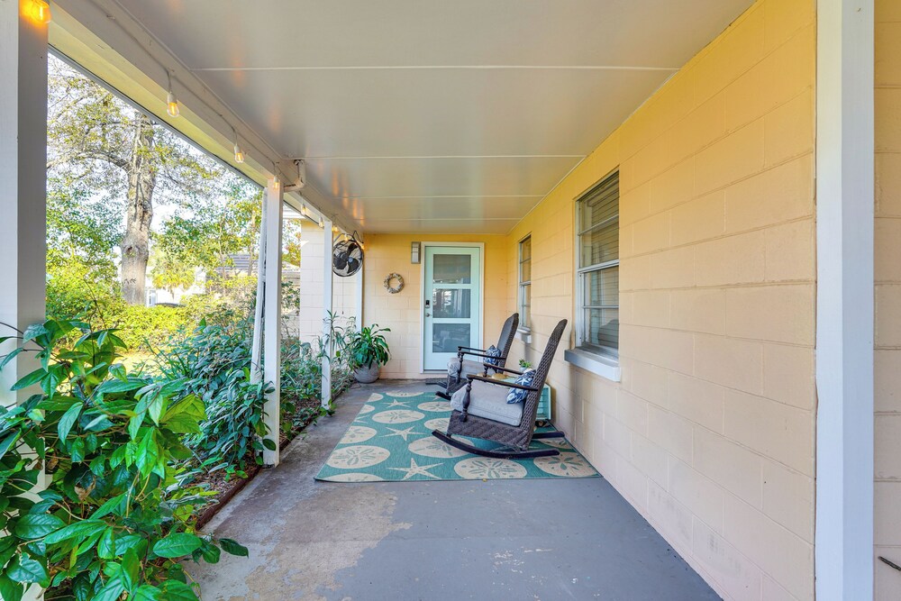 < 1 Mi to Beach: Family-friendly Port St Joe Home