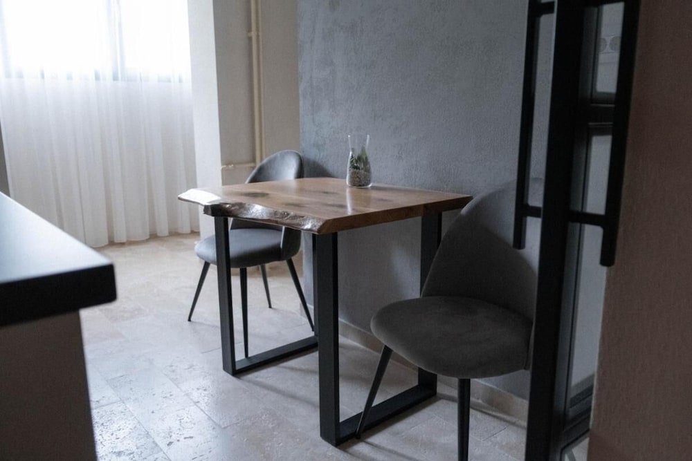 Cosy 2 Rooms Apartment in the Center of the City