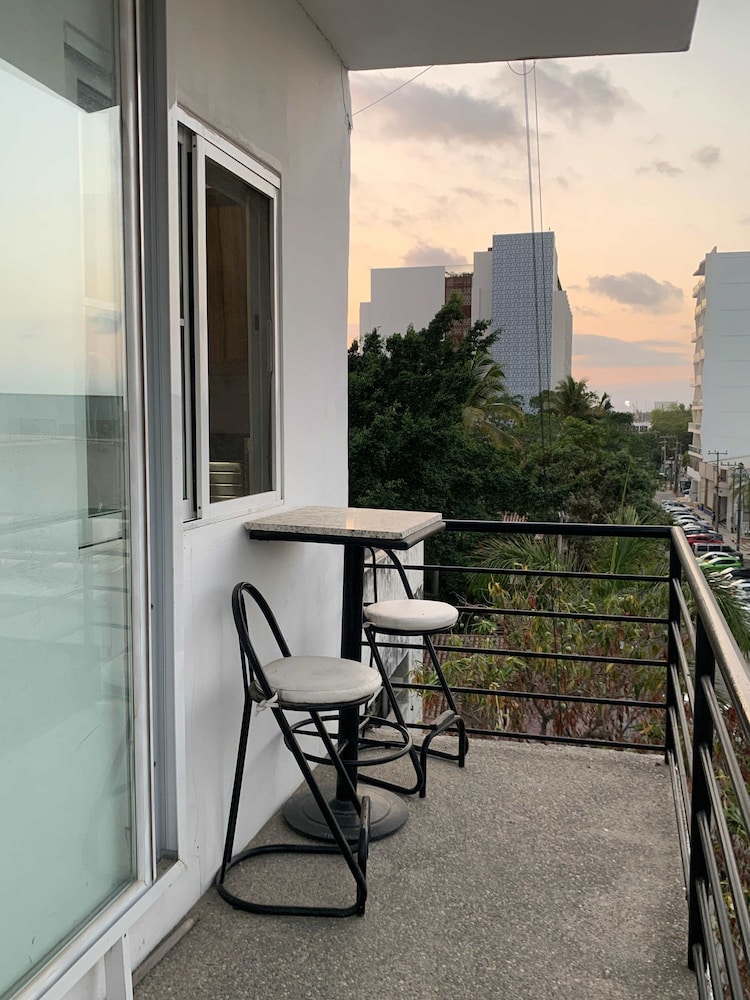 2Br Beach-near Suite Escape