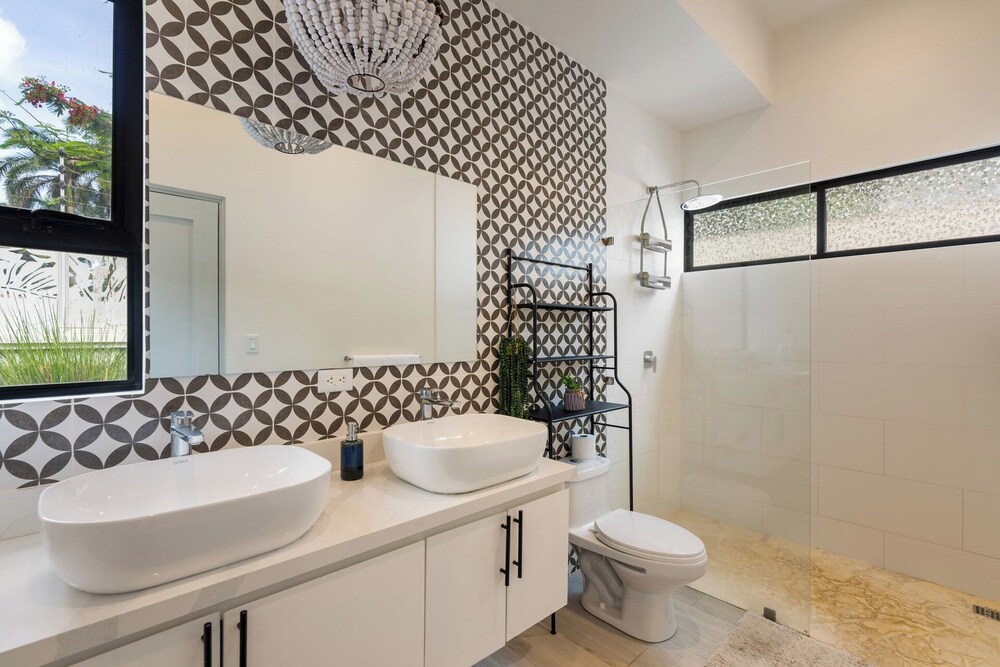 Sprawling Modern Property with a Tranquil Outdoor Living Space, swimming pool, and a private Casita