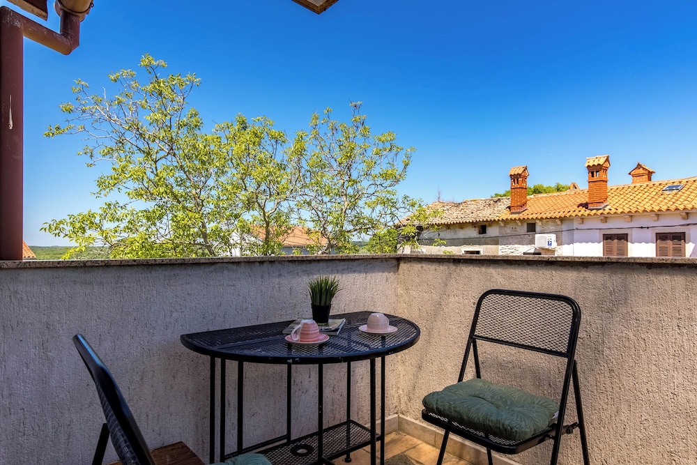 Holiday Home Sladonja Apartments view 4