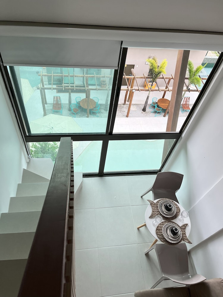 Sunny Hall Flat by EasyHome