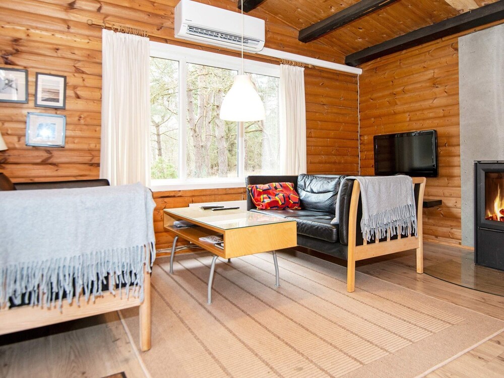 6 Person Holiday Home in Romo view 3
