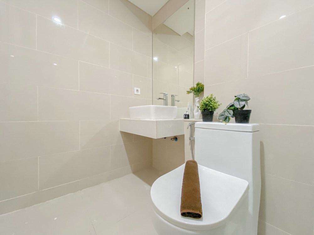 Cozy Studio Daan Mogot City Apartment
