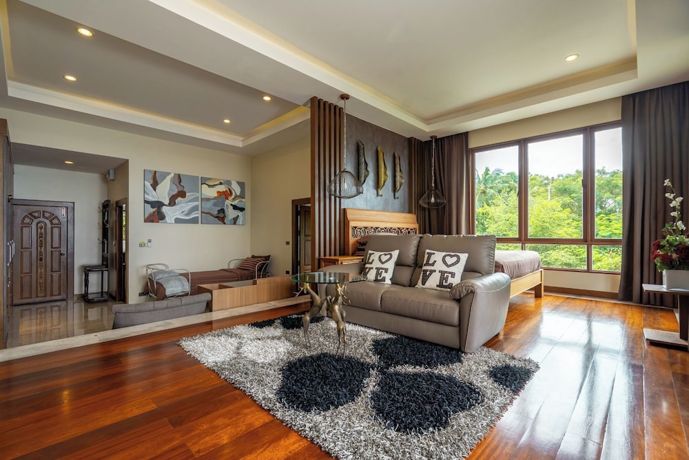 Ocean Pearl Residence