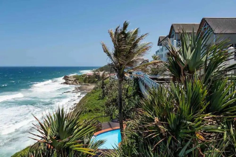 3 Bedroom Beachfront Apartment