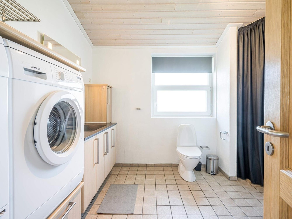 Charming Sauna Cottage-by Traum view 2