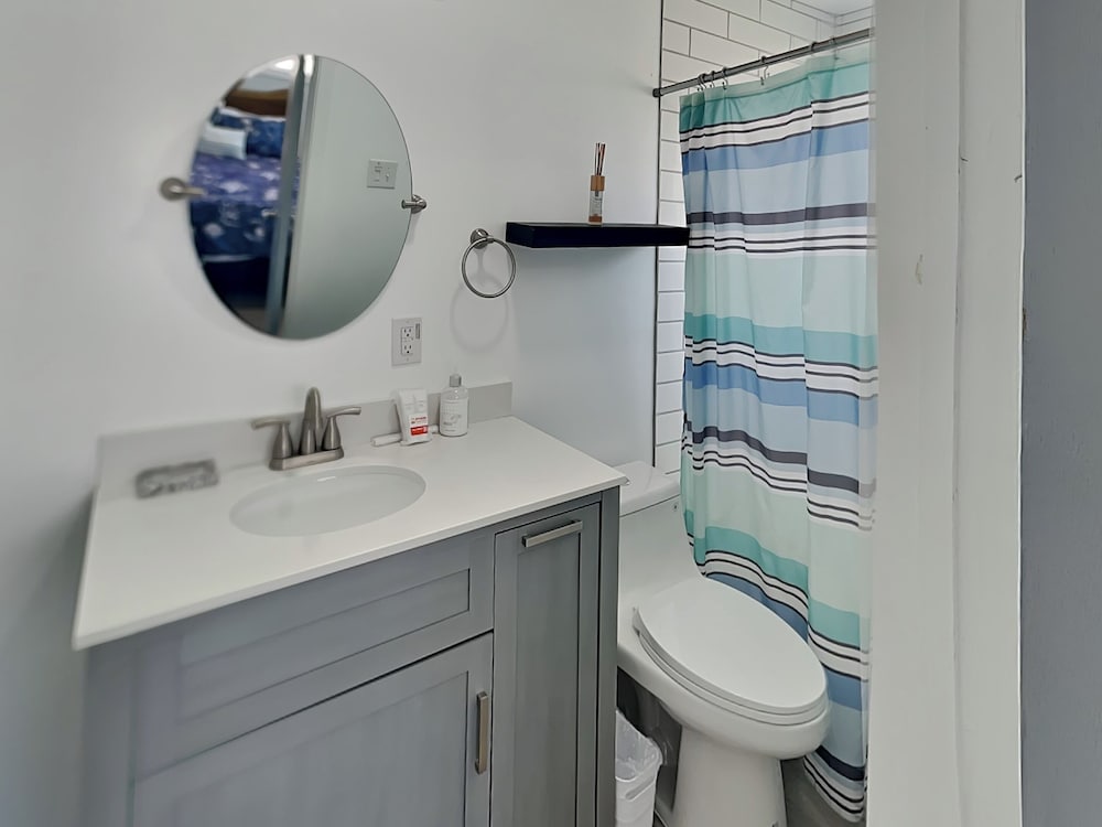 Surfside Casa de Playa by Ryson Vacation Rentals
